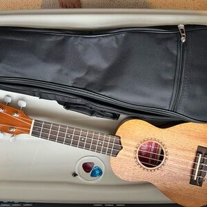 Wooden Ukulele with Black Carrying Case